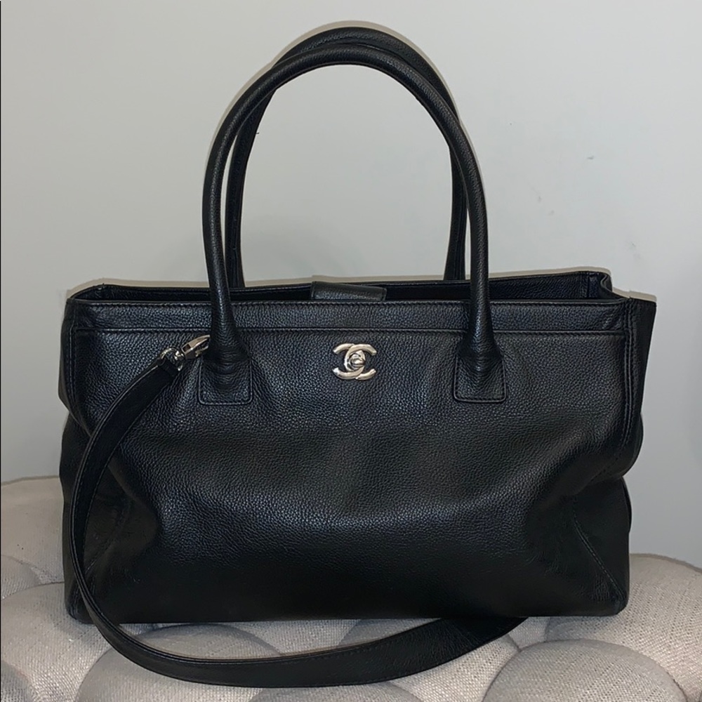 Black leather Chanel Cerf tote w/ silver hardware